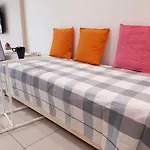Simple&Comfort Studio@ Austin Regency