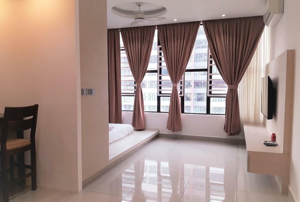 Simple&comfort Studio@ Austin Regency * Johor Bahru