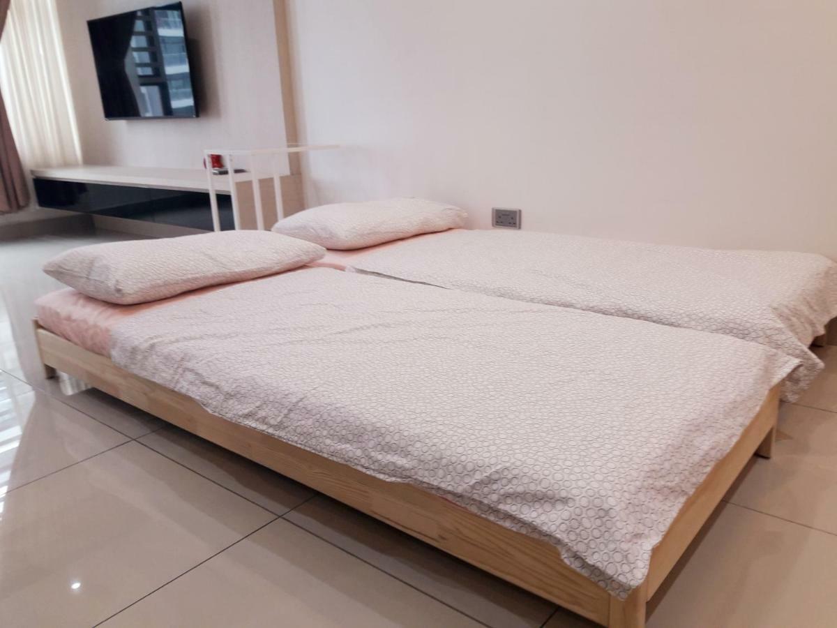 Simple&comfort Studio@ Austin Regency * Johor Bahru