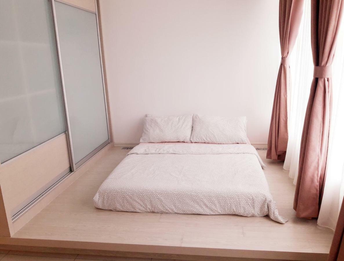 Simple&comfort Studio@ Austin Regency Apartment Johor Bahru
